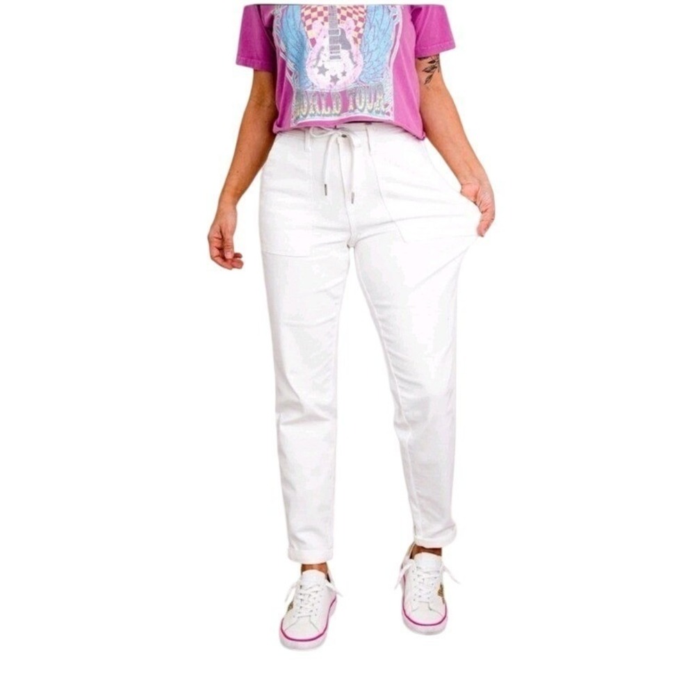 Judy Blue White Denim Airplane Mode High Rise Cuffed Pants Size 31   Minimalist